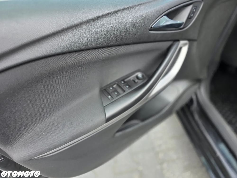 Opel Astra V 1.5 CDTI Edition S&S - 14