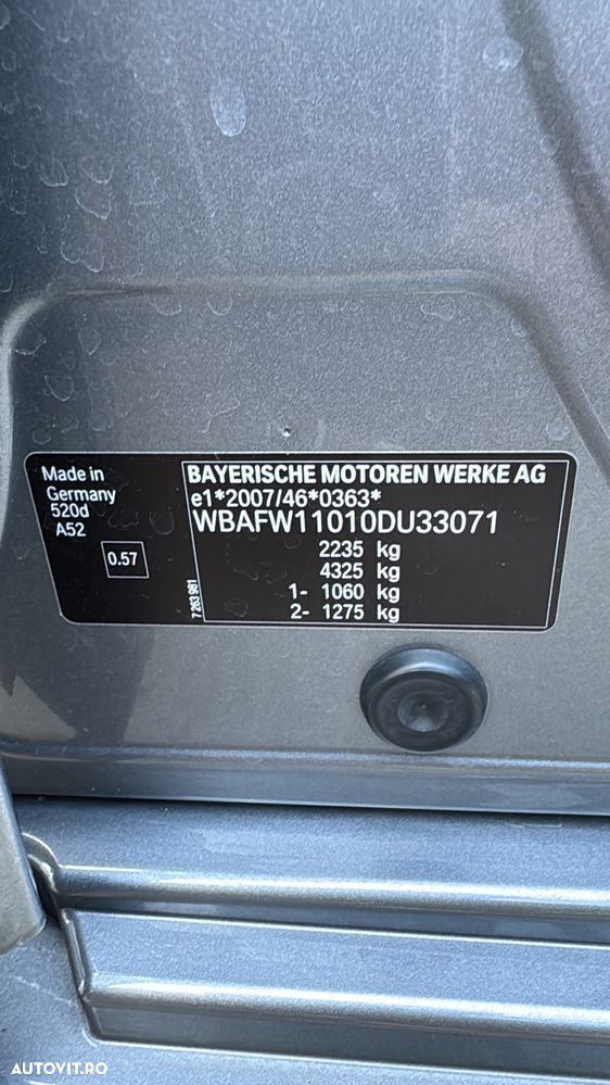 BMW 5 Series 2011 — imagine 9