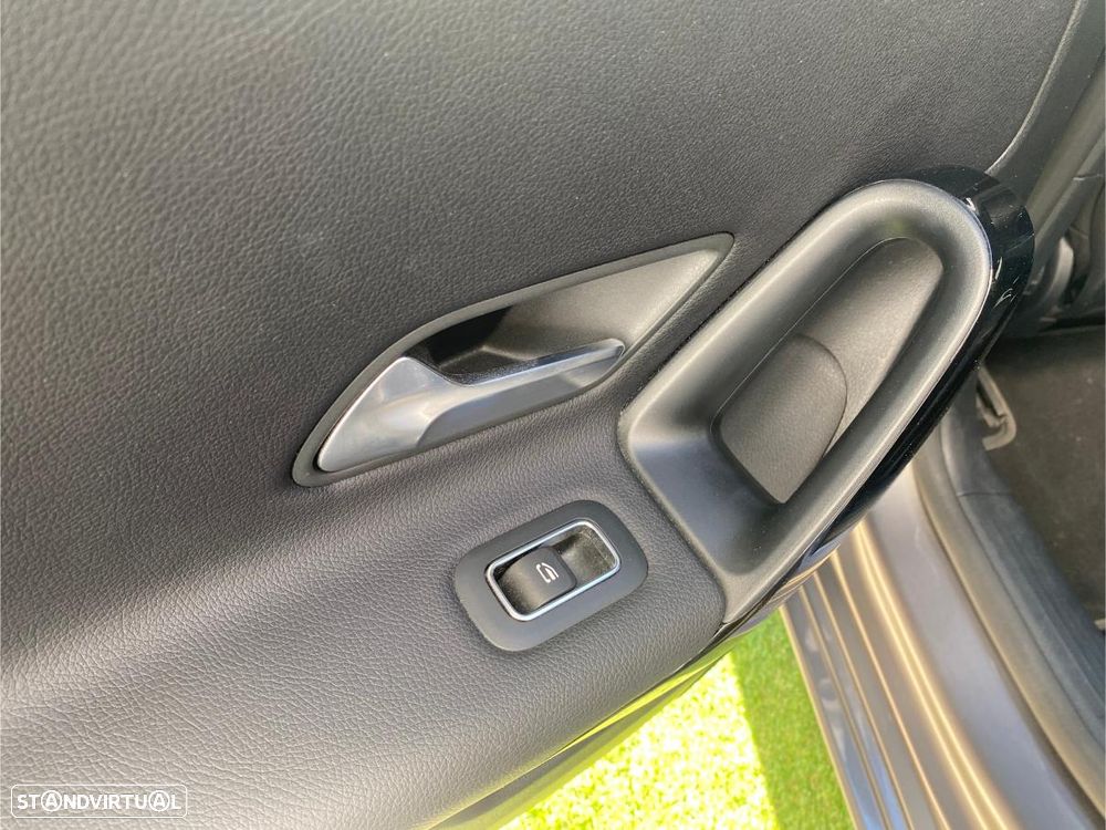 Mercedes-Benz A 200 7G-DCT Style - 10