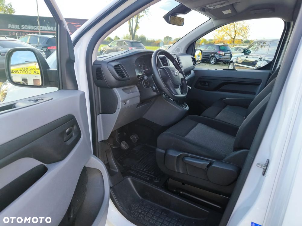 Toyota PROACE - 16