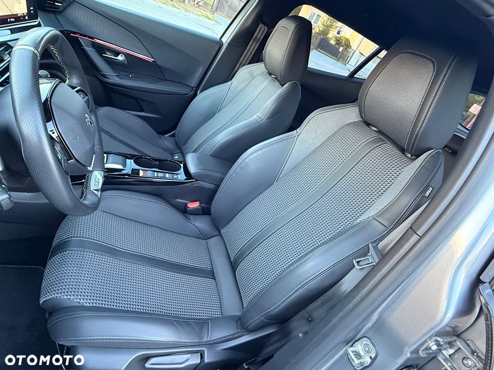Peugeot 2008 1.5 BlueHDi GT S&S EAT8 - 26