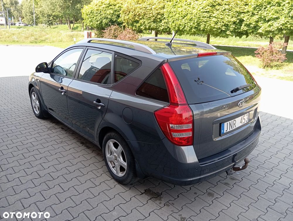 Kia Ceed Cee'd 1.6 Comfort - 3