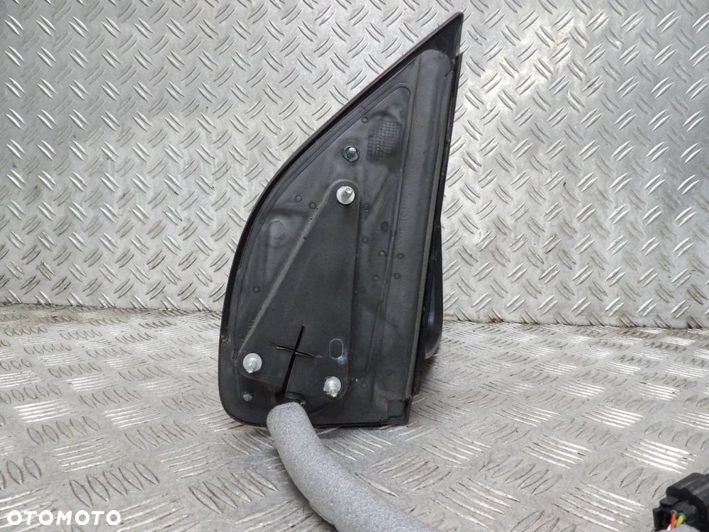 NISSAN PATHFINDER R51 LIFT LUSTERKO PRAWE 9 PIN K27 - 8