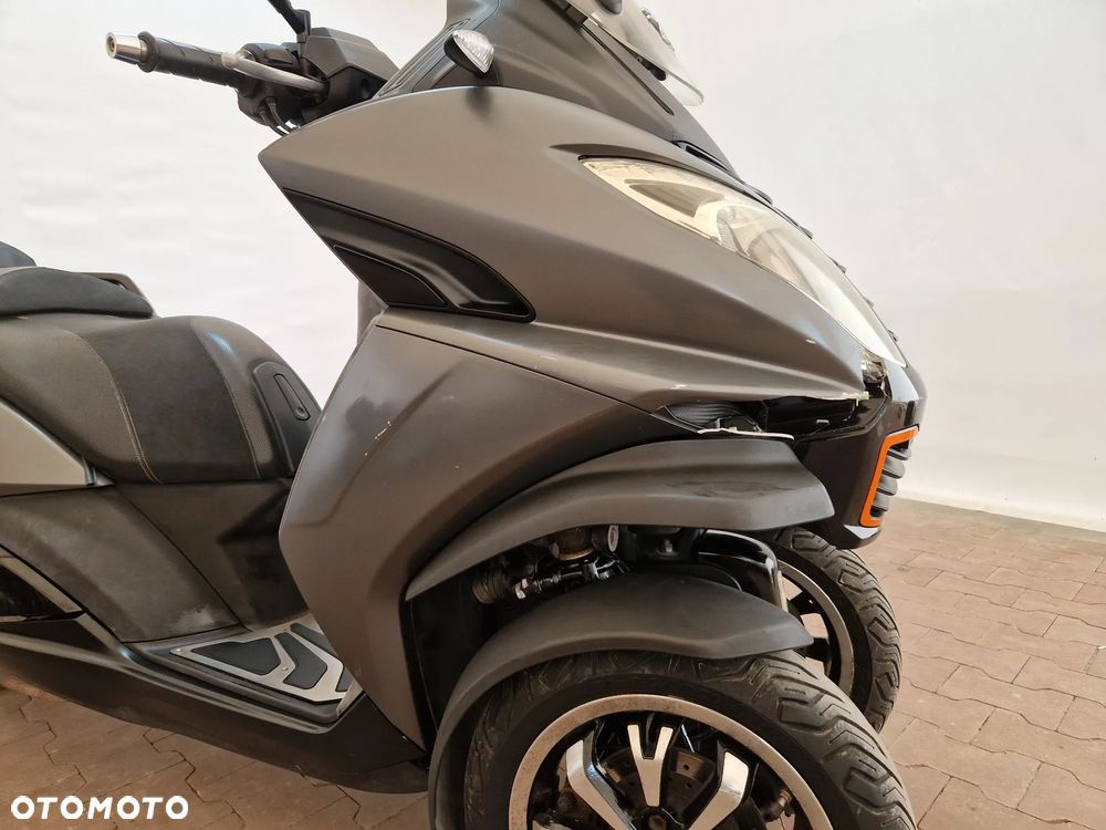 Peugeot Metropolis - 18