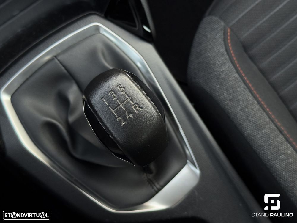 Peugeot 208 1.2 PureTech Active - 19