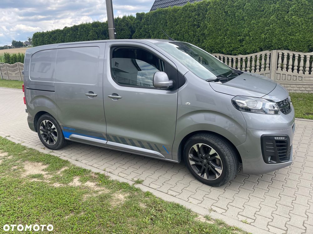 Opel Vivaro - 8