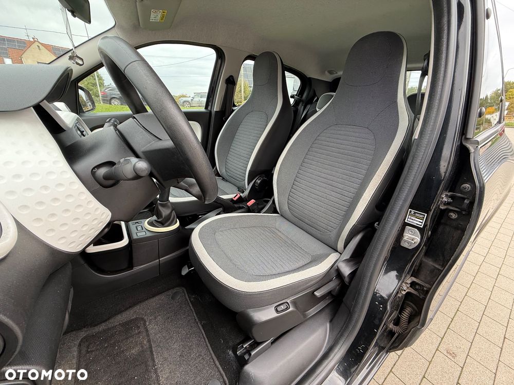 Renault Twingo SCe 70 Start&Stop Intens - 25