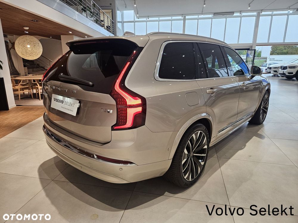 Volvo XC 90 - 7