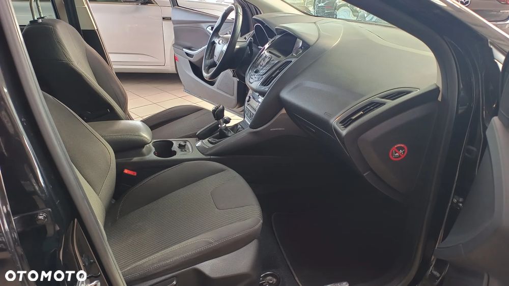 Ford Focus 1.6 EcoBoost Titanium - 30