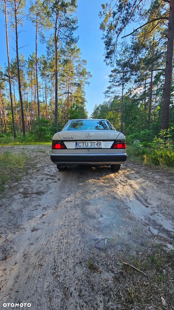 Mercedes-Benz W124 (1984-1993) - 6
