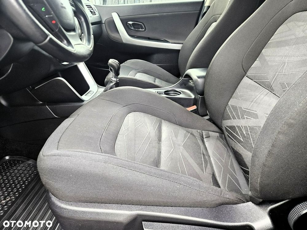 Kia Ceed 1.6 CRDi 128 Dream-Team Edition - 21