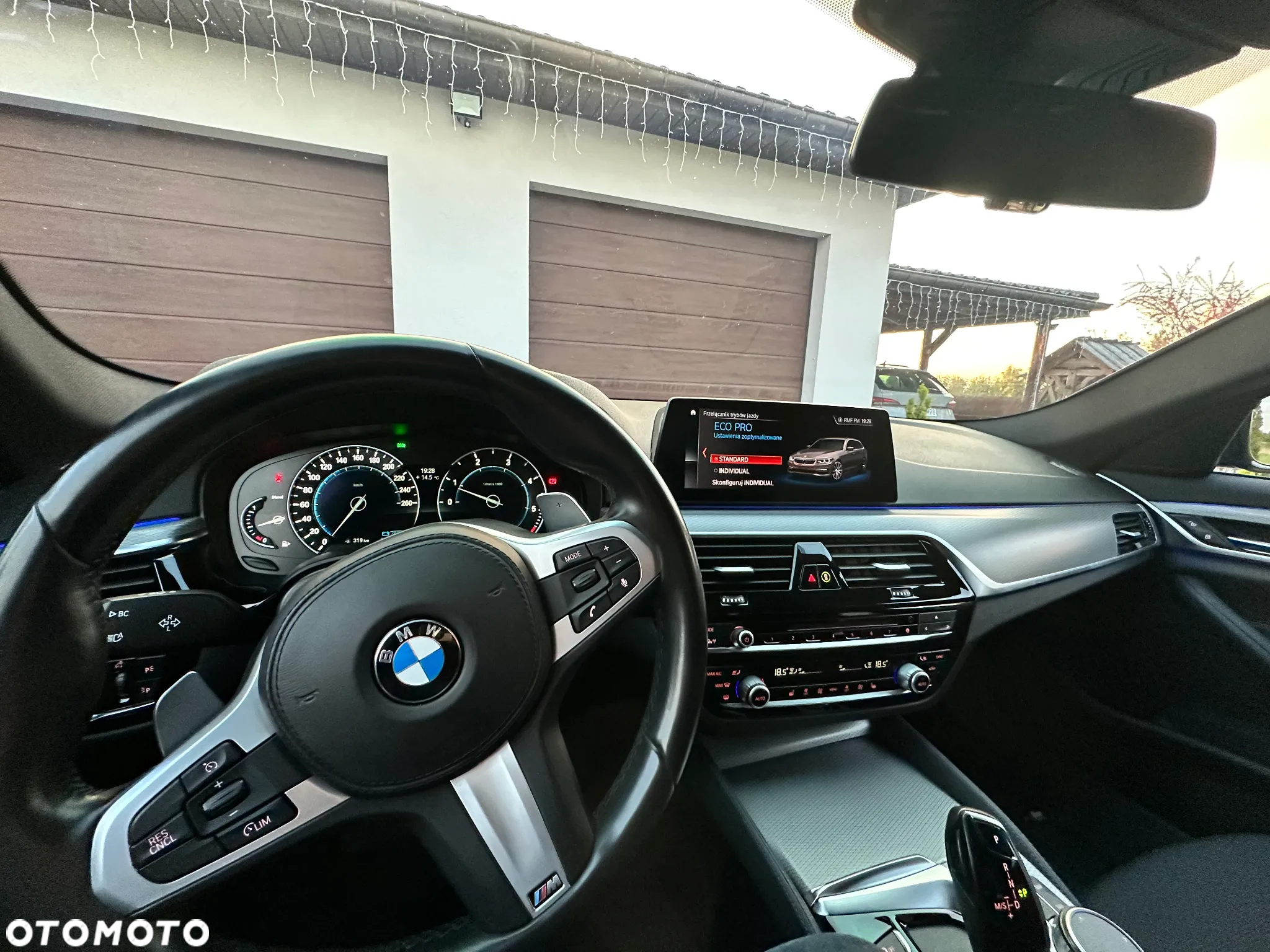 BMW Seria 5 520d xDrive M Sport sport - 10