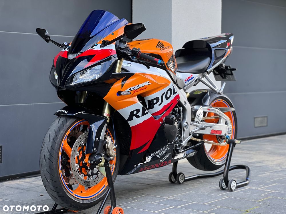 Honda CBR - 3