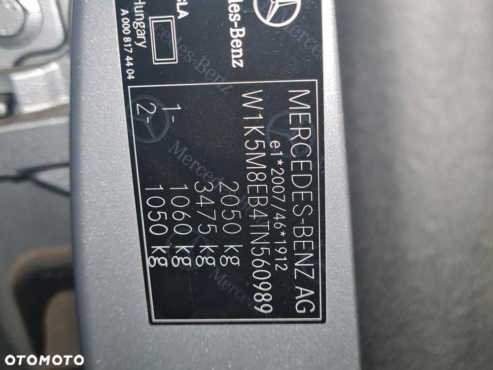 Mercedes-Benz CLA 180 AMG Line 7G-DCT - 8