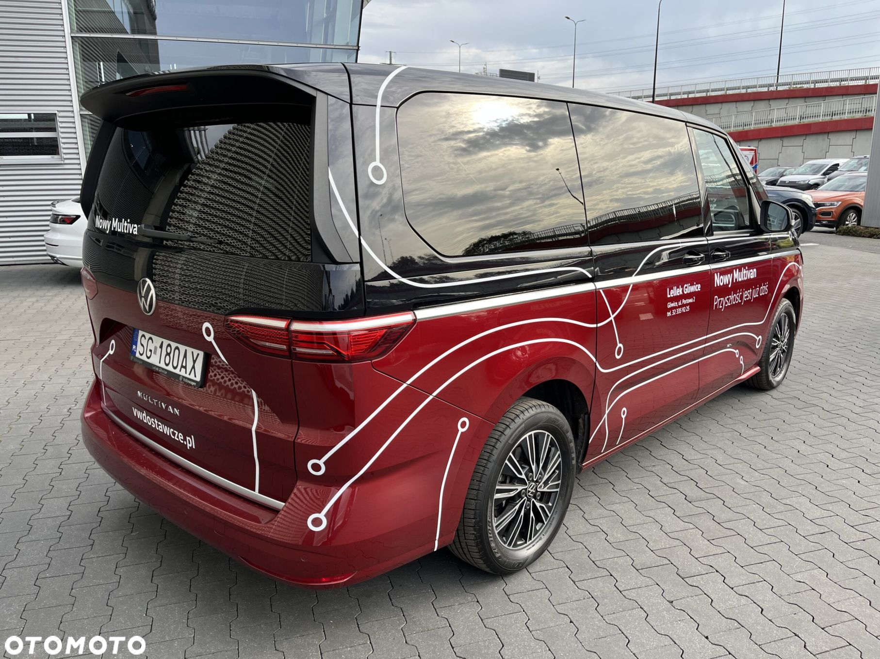 Volkswagen Multivan 2.0 TDI L2 Life DSG - 3