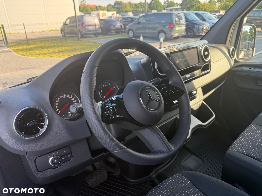 Mercedes-Benz Sprinter 315 L2H2 - 8