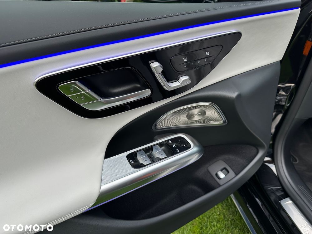 Mercedes-Benz Klasa E 220 d 4-Matic Exclusive - 18