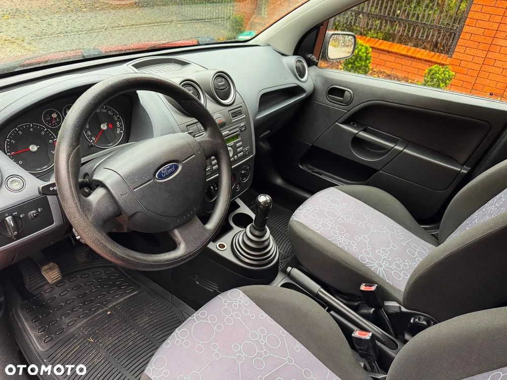 Ford Fiesta 1.3 Blues - 25