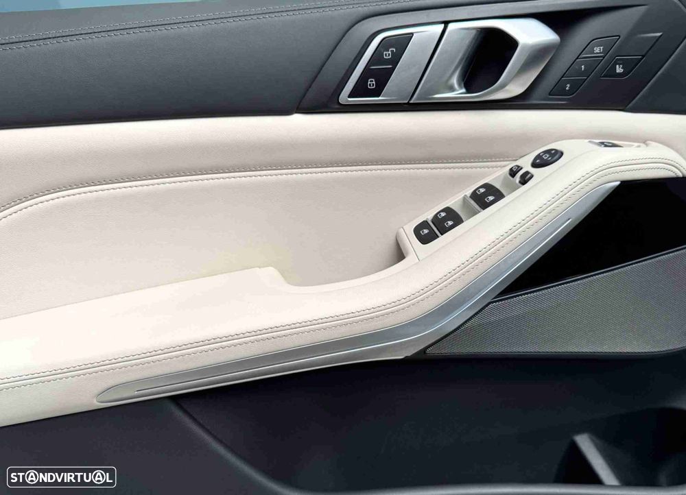 BMW X5 40 d xDrive Pack M - 8