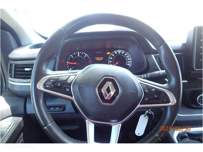 Renault Trafic - 26
