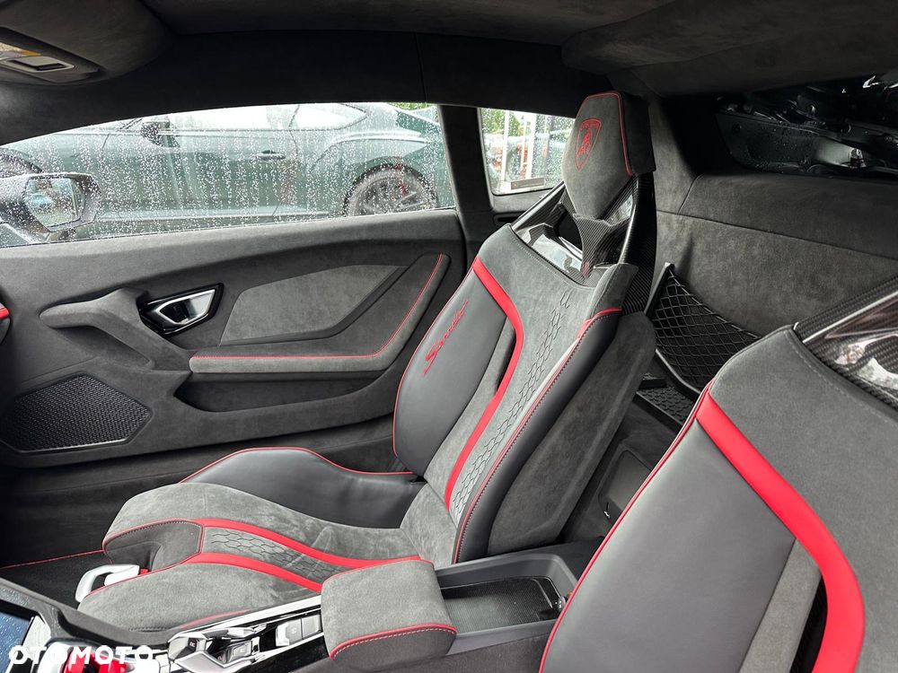 Lamborghini Huracan - 5