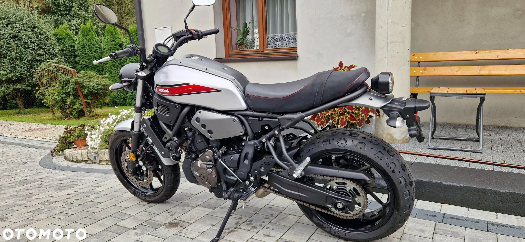 Yamaha XSR - 21