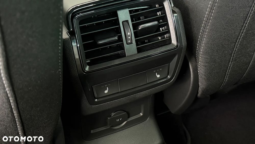 Skoda Karoq 1.5 TSI ACT Sportline DSG - 26