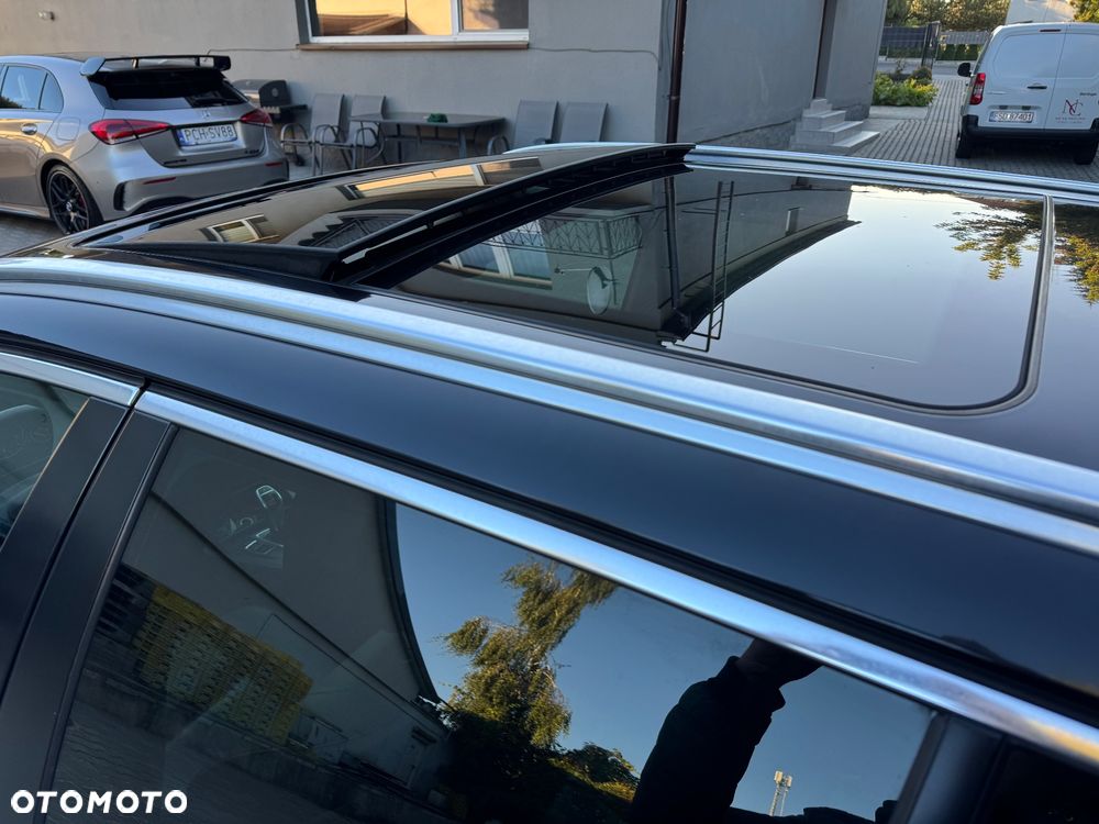 BMW Seria 5 520d Touring - 26