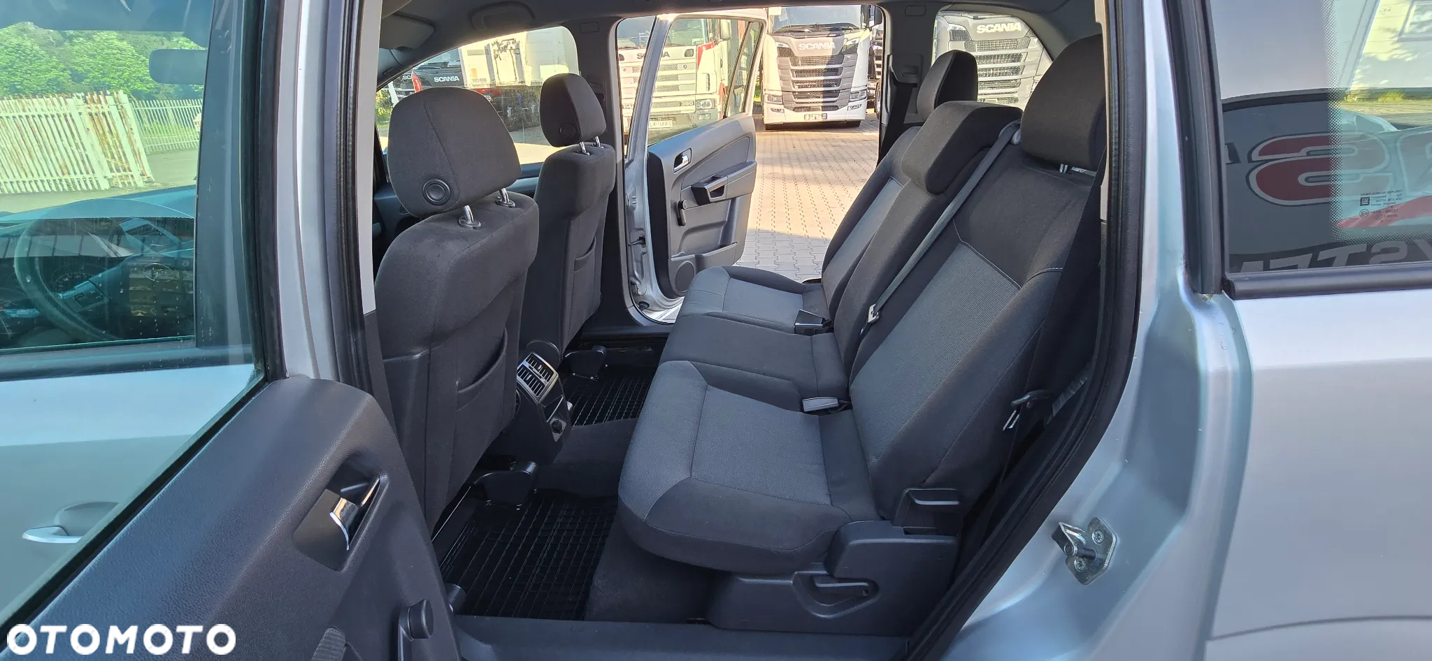 Opel Zafira - 7