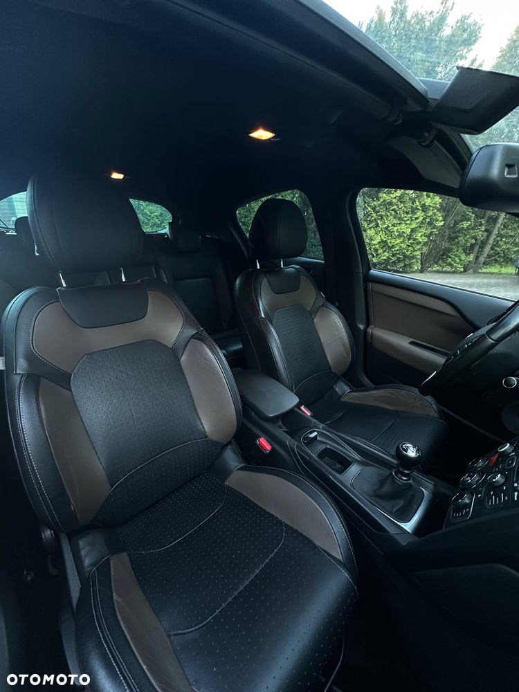 Citroën DS4 2.0 HDi SportChic - 2