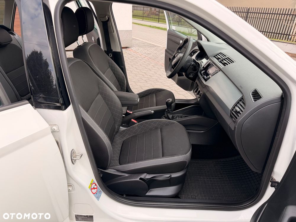 Skoda Fabia 1.0 TSI Ambition Plus - 23