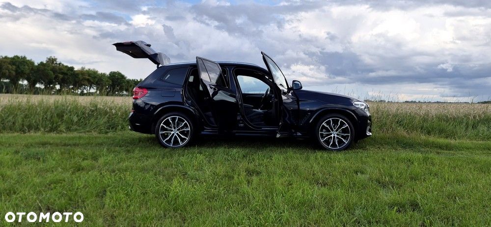 BMW X3 xDrive20d M Sport Edition - 7