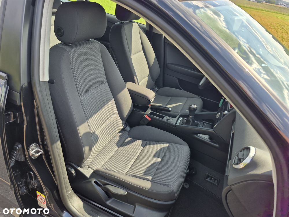 Audi A3 Sportback 1.6 Ambition - 9