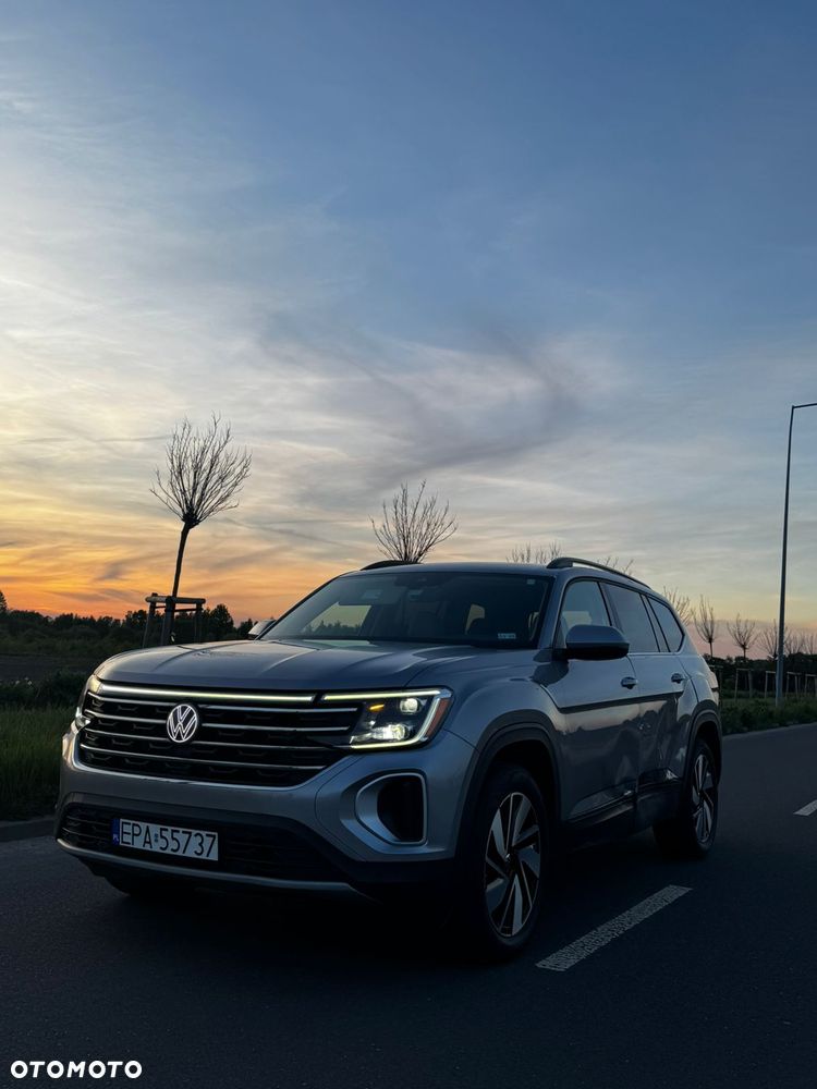Volkswagen Atlas - 2