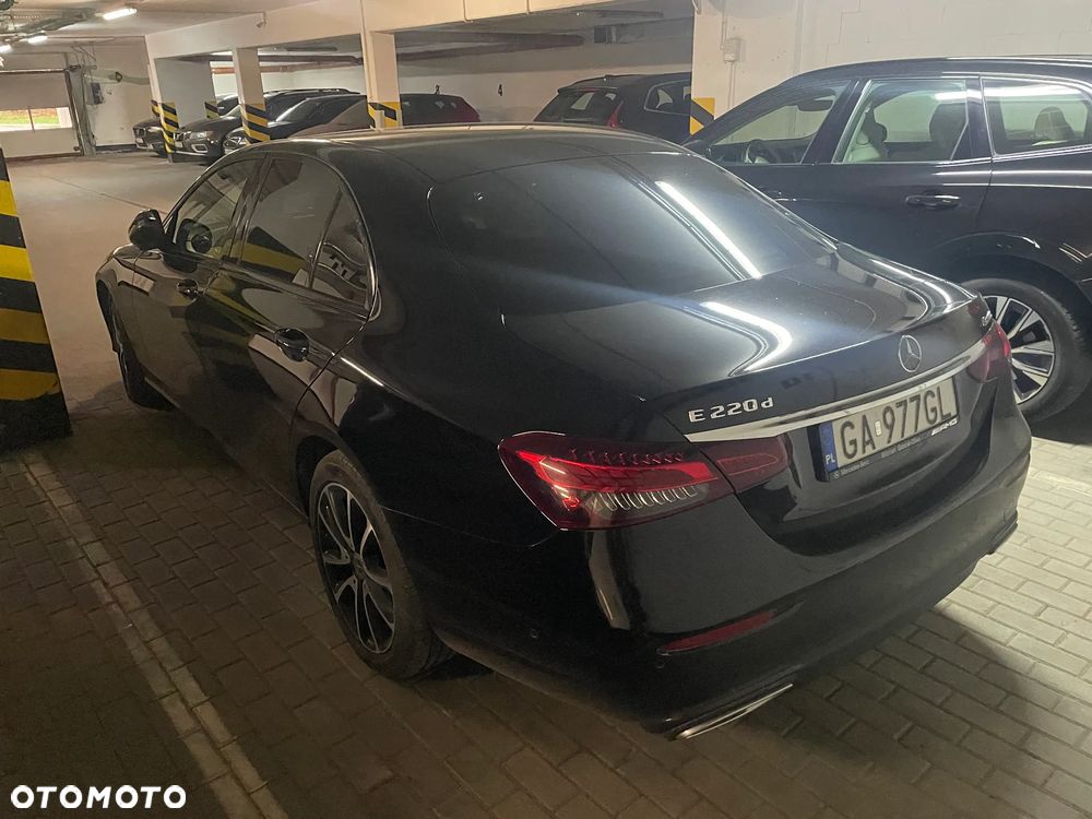 Mercedes-Benz E-Class 2020 photo 3