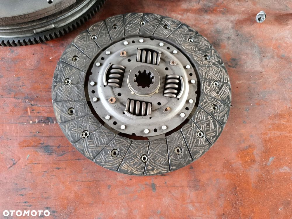 tarcza sprzęgła 2.3dci rwd master iii movano b nv400 10+ tył napęd dwumasa - 2