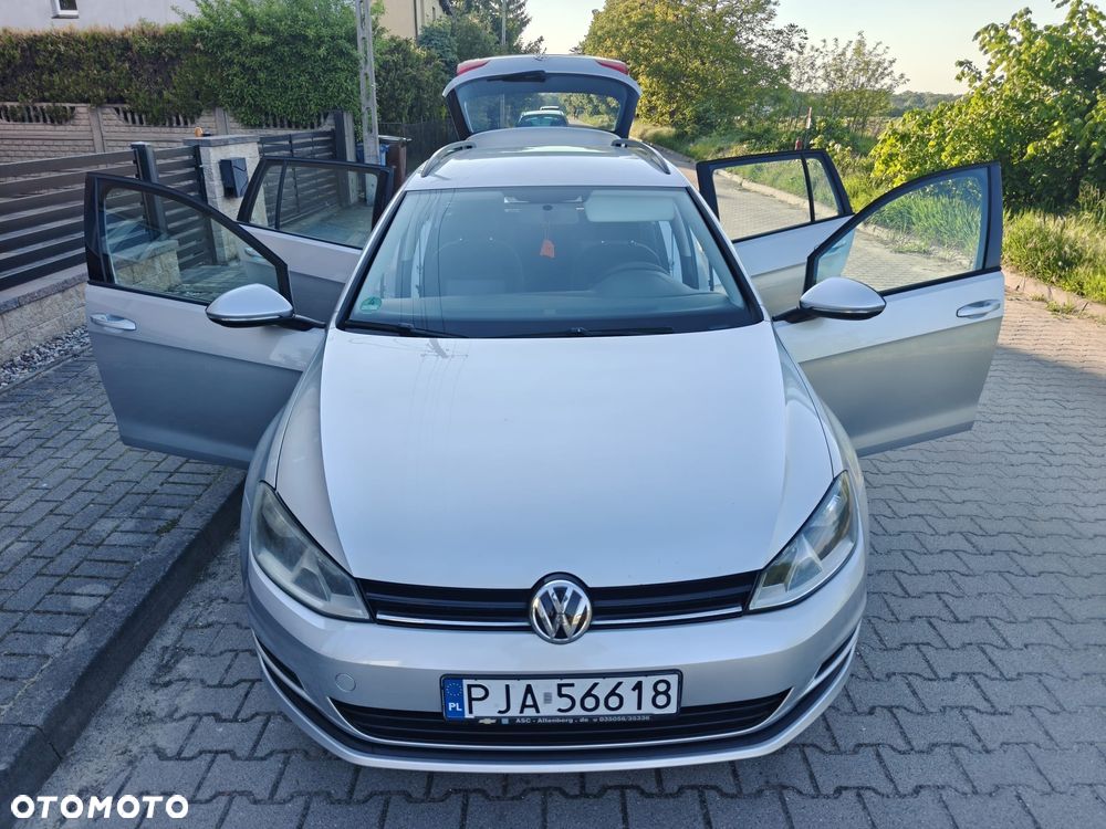 Volkswagen Golf - 18