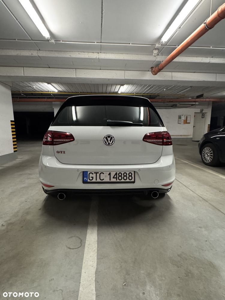 Volkswagen Golf 2.0 TSI BMT GTI Performance DSG - 26