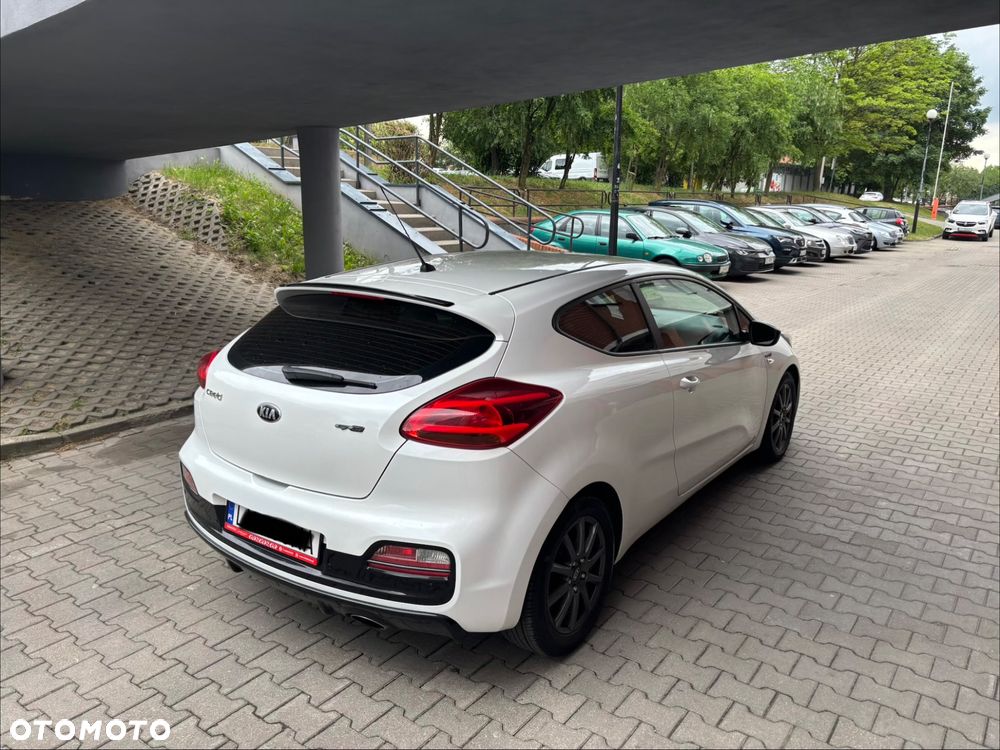 Kia ProCeed 1.4 CRDI L - 9