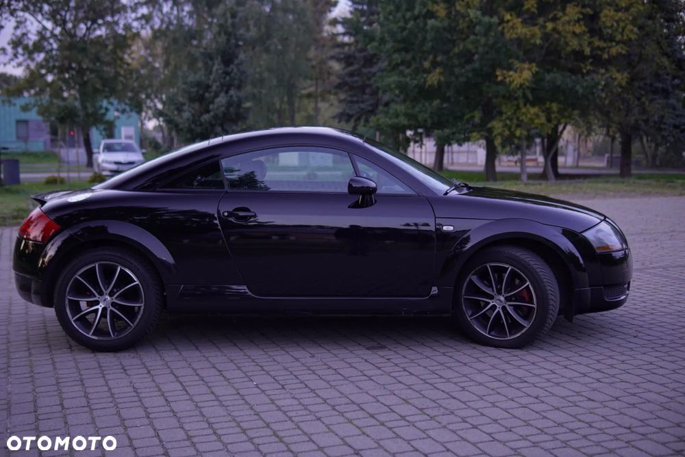 Audi TT Coupé 1.8T - 25