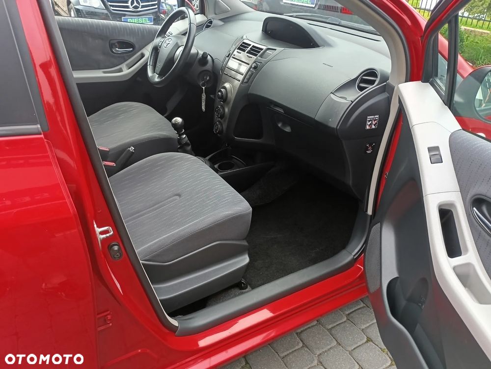 Toyota Yaris 1.4 D-4D Club - 36