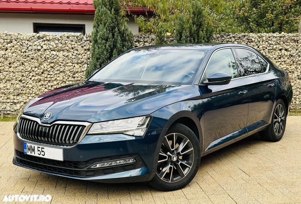 Skoda Superb 2.0 TDI DSG Premium Edition - 3