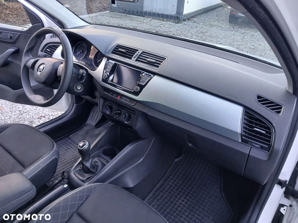 Skoda Fabia 1.0 TSI Ambition - 16