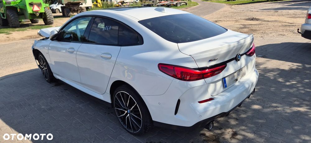 BMW Seria 2 218d Luxury Line sport - 13
