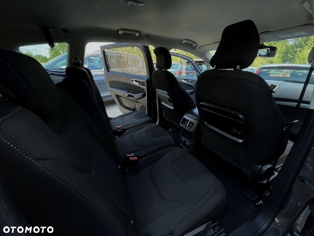 Ford S-Max 2.0 EcoBoost Titanium - 17