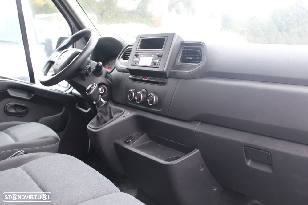 Renault Master 2.3 dCi L2H2 // 136 cv - 11