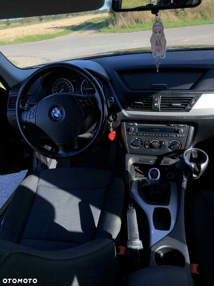 BMW X1 - 8
