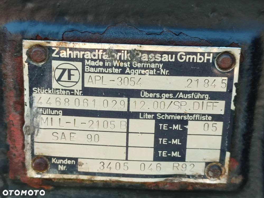 Most napędowy APL-3054 4468061029 Case Ihc 145 - 10