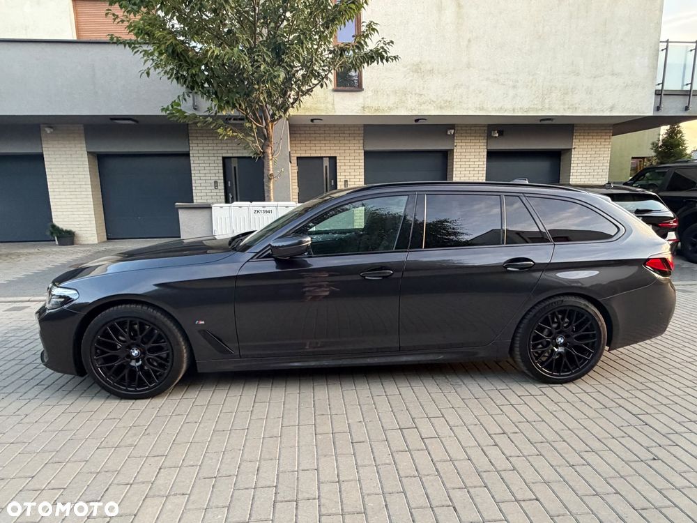BMW Seria 5 520d xDrive mHEV M Sport sport - 5