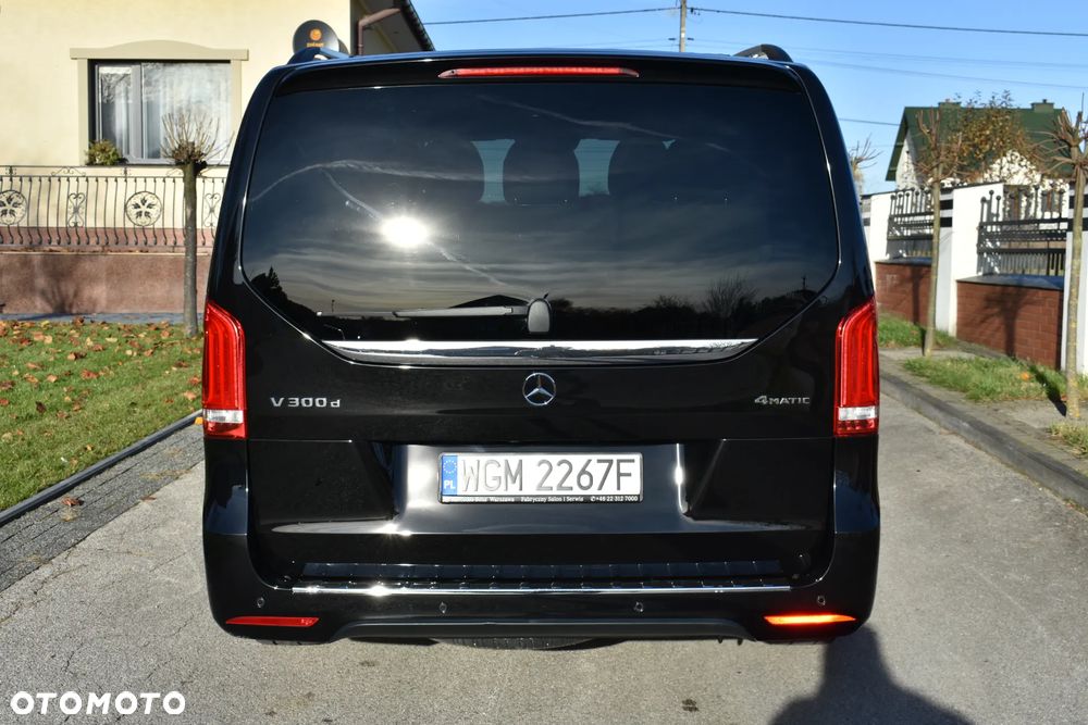 Mercedes-Benz Klasa V 300 d 4-Matic Exclusive 9G-Tronic (d³ugi) - 5